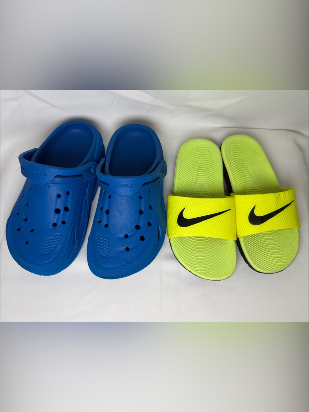 Nike Sandals & Crocs LOT size 2.5y and 3y
